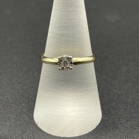 Ladies 9ct Yellow Gold Natural Diamond Ring