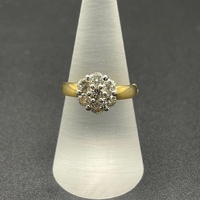 Ladies 18ct Yellow Gold Natural Diamond Cluster Ring