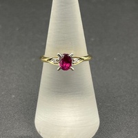Ladies 18ct Yellow Gold Red Gemstone & Diamond Ring