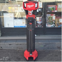 Milwaukee M18 HOSALC High Output Stand Area Light Charger with Power Cord