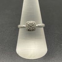 Ladies 9ct White Gold Diamond Cluster Ring