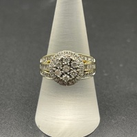 Ladies 9ct Yellow Gold Diamond Cluster Ring