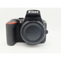 Nikon D5600 24.2MP DSLR Camera with AF-P 18-55mm VR Lens Bag Charger