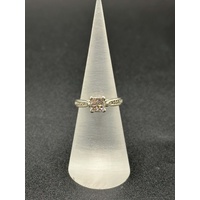 Ladies 9ct White Gold Diamond Cluster Ring