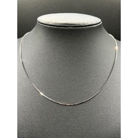  Ladies 9ct White Gold Snake Link Necklace