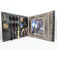 Harry Potter Ultimate Collection 156 Postcards 13 Posters 3 Wands