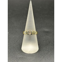 Ladies 18ct Yellow Gold Natural Diamond Ring