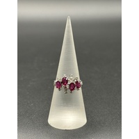 Ladies 18ct White Gold Pink Sapphire & Diamond Ring