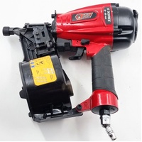 Full Boar FBACN-065 65mm Air Coil Nail Gun 15° Pneumatic Decking Fencing Nailer