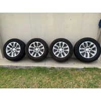 GMC Silverado 1500 Rims & Tyres Bridgestone Size 275/60/R20 x 4