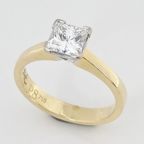 Ladies 1 Carat Diamond 18K Yellow & White Gold Solitaire Engagement Ring