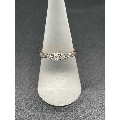 Ladies Solid 10ct White Gold Diamond Ring Fine Jewellery 2.9 Grams Size UK P