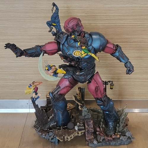 Iron Studios X-Men vs Sentinel #1 Deluxe 1:10 Scale Diorama Statue