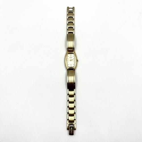 Seiko Ladies Gold Tone Quartz Watch 1N00-0FR0 Rectangular Ivory Dial