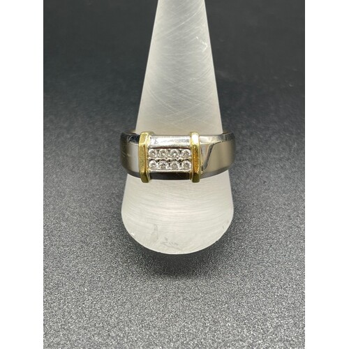 Mens Solid 18ct White Gold Diamond Ring Fine Jewellery 9.5 Grams Size UK V