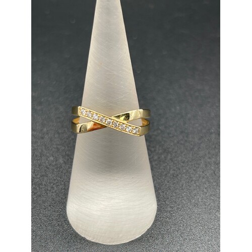 Unisex 18ct Yellow Gold Diamond Ring (Pre-Owned)