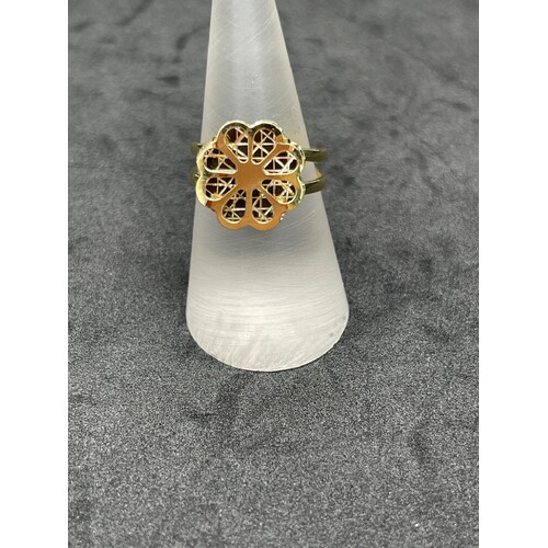 Ladies 18ct Yellow Gold Clover Design Ring (Pre-Owned)