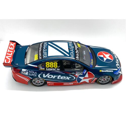 Classic Carlectables 1:18 Lowndes’ Record Breaker Holden VF Collectable Car