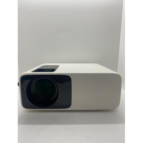 HandiTheatre LED Projector SD881 White with Power Lead