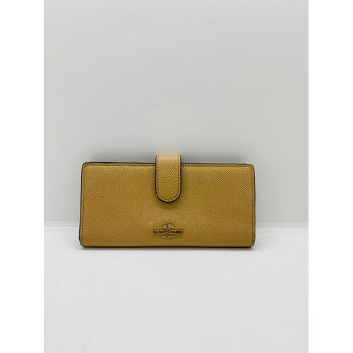 Coach Light Brown Leather Wallet (Pre-owned)