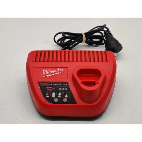 Milwaukee C12C 12V M12 Lithium-Ion Battery Charger (Pre-owned)