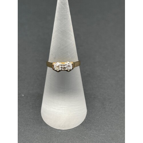 Ladies 9ct Yellow Gold Ring (Pre-Owned)