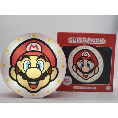 Nintendo Super Mario Light Battery Powered 16cm/6.3 Inch Tall in Box