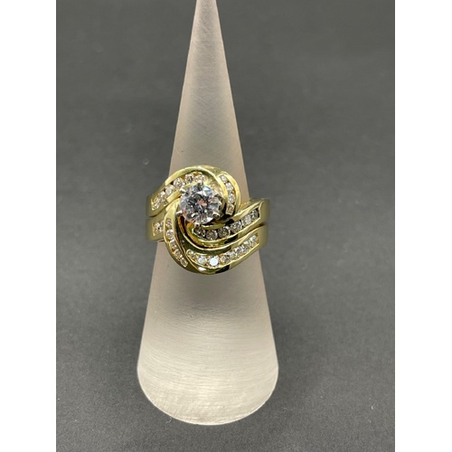 Ladies 18ct Yellow Gold Diamond Wedding Ring Set