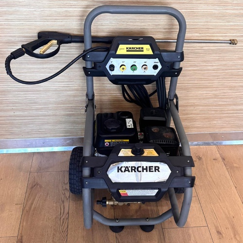 Karcher G3200 Petrol Pressure Washer 3200 PSI with Hose and Nozzle Attachment