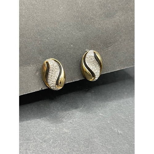 Ladies 9ct Yellow Gold Diamond Hinged Earrings