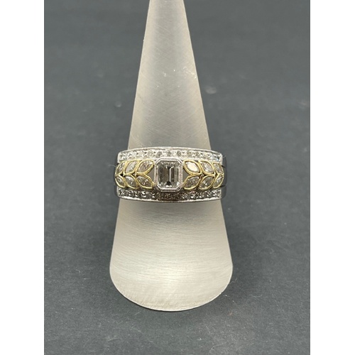 Ladies 18ct White Gold Diamond Ring