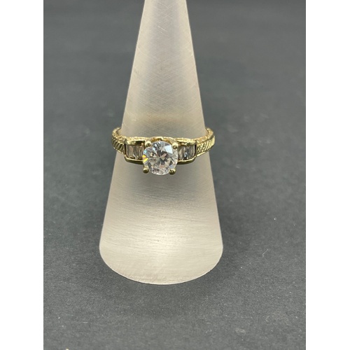 Ladies 9ct Yellow Gold Cubic Zirconia Ring