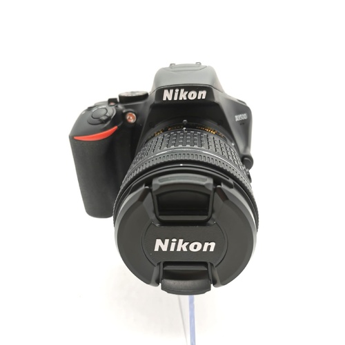 Nikon D3500 DSLR Camera with 18-55mm Lens with Battery Charger and Case