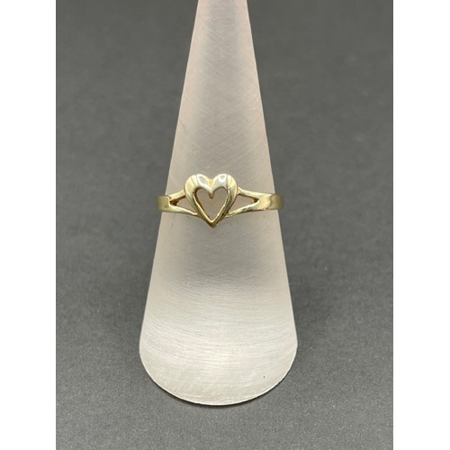Ladies 9ct Yellow Gold Heart Shape Ring