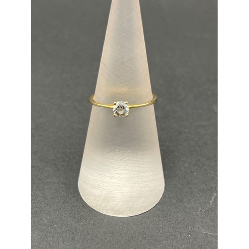 Ladies 21ct Yellow Gold Cubic Zirconia Ring