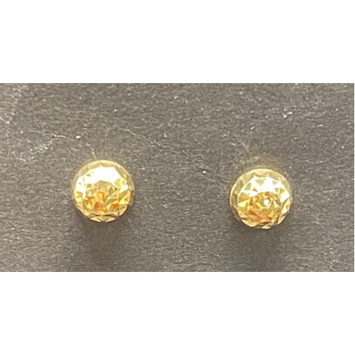 Ladies 18ct Yellow Gold Half Circle Stud Earrings