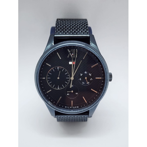 Tommy Hilfiger Mens Blue Mesh Strap Mens Damon Stainless Steel Watch 1791421