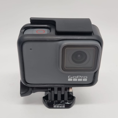 GoPro HERO7 Silver 4K Action Camera Bundle Waterproof Touchscreen GPS Boxed