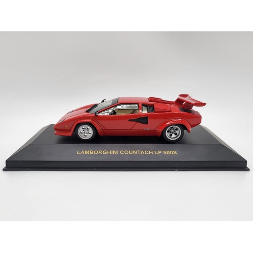 IXO Models Lamborghini Countach LP 500S 1:43 Scale Red Diecast Car