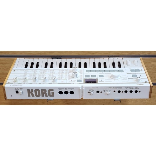 Korg MK-1S MicroKORG S Synthesizer and Vocoder Analog