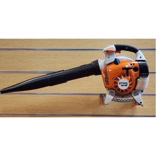 STIHL BG 86 2 Stroke 27.2 cc Petrol Handheld Leaf Blower