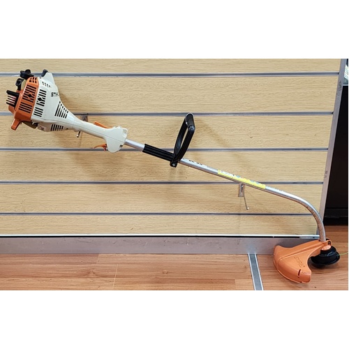 Stihl FS38 27cc Petrol Whipper Snipper 2-Stroke Engine Auto Feeder Head