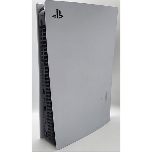 Sony PlayStation 5 CFI-1202B 825GB Digital Console White No Controller