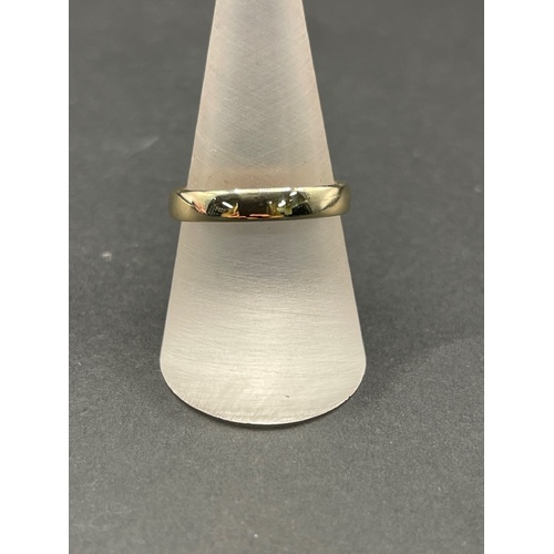 Mens 9ct Yellow Gold Wedding Plain Band Ring