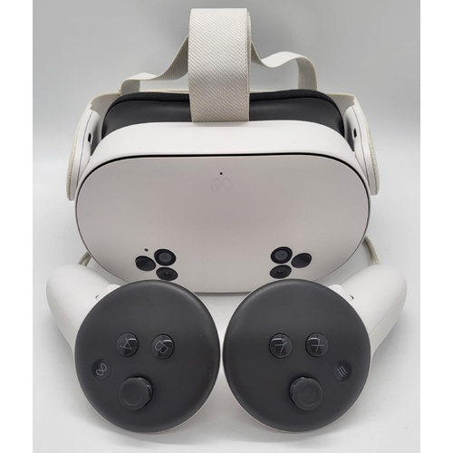 Meta Quest 3S 128GB Virtual Reality Headset White with Controllers