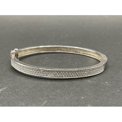 Ladies 925 Sterling Silver Oval Hinged Cubic Zirconia Bangle