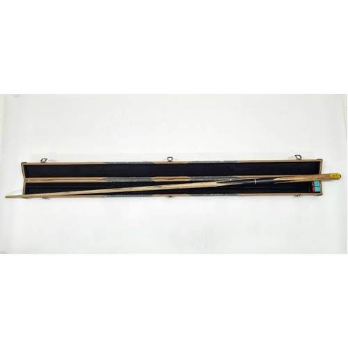 Phoenix 2 Piece Ashwood Pool Cue with Case