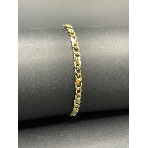 Unisex 9ct Yellow Gold Anchor Link Bracelet
