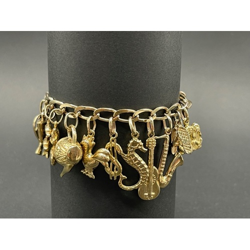 Ladies 9ct Yellow Gold Oval Curb Link Charm Bracelet
