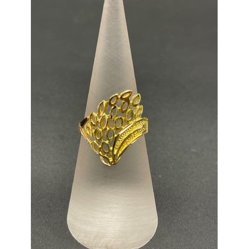 Ladies 18ct Yellow Gold Pattern Ring